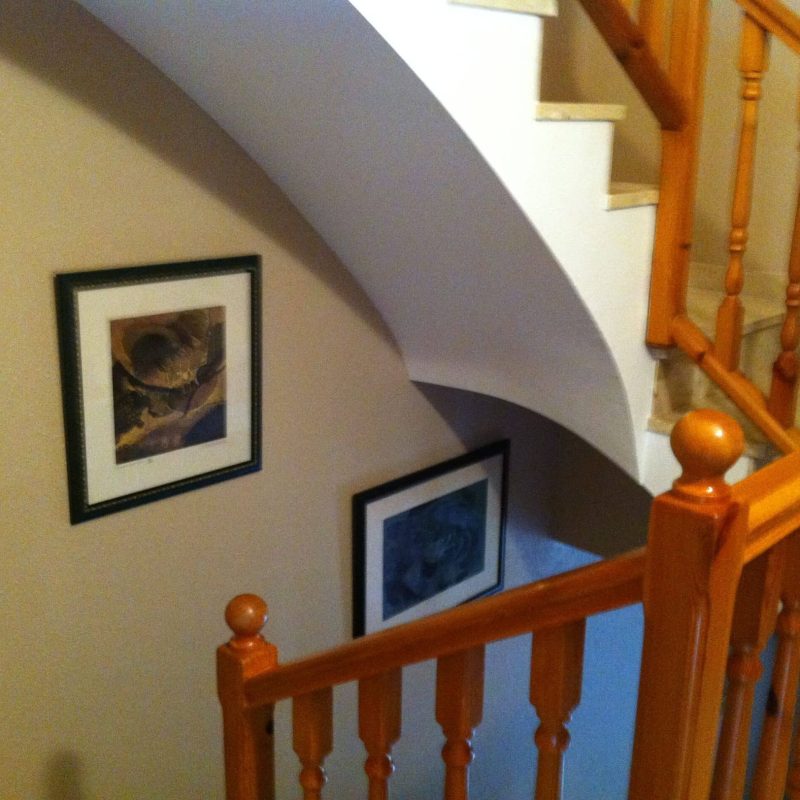 ESCALERA COLOR TIERRA RAMBLA ARNAU