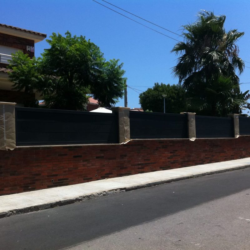 PINTADO DE VALLAS METALICAS CALAFELL